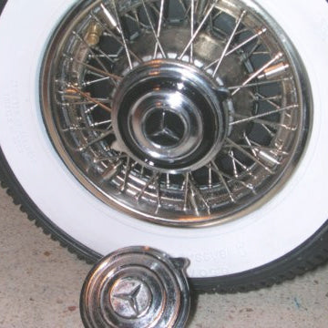 Raised Three-pointed Stars  - M006