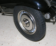 Bugatti Replacement Tire and Wheel - B022
