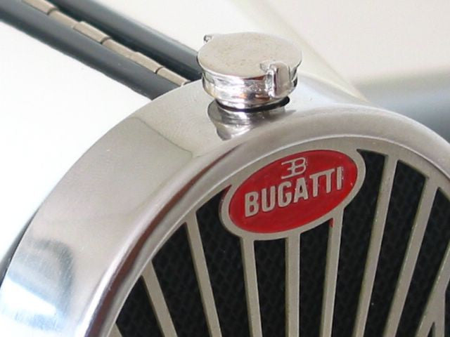 Bugatti Radiator Cap | B016s