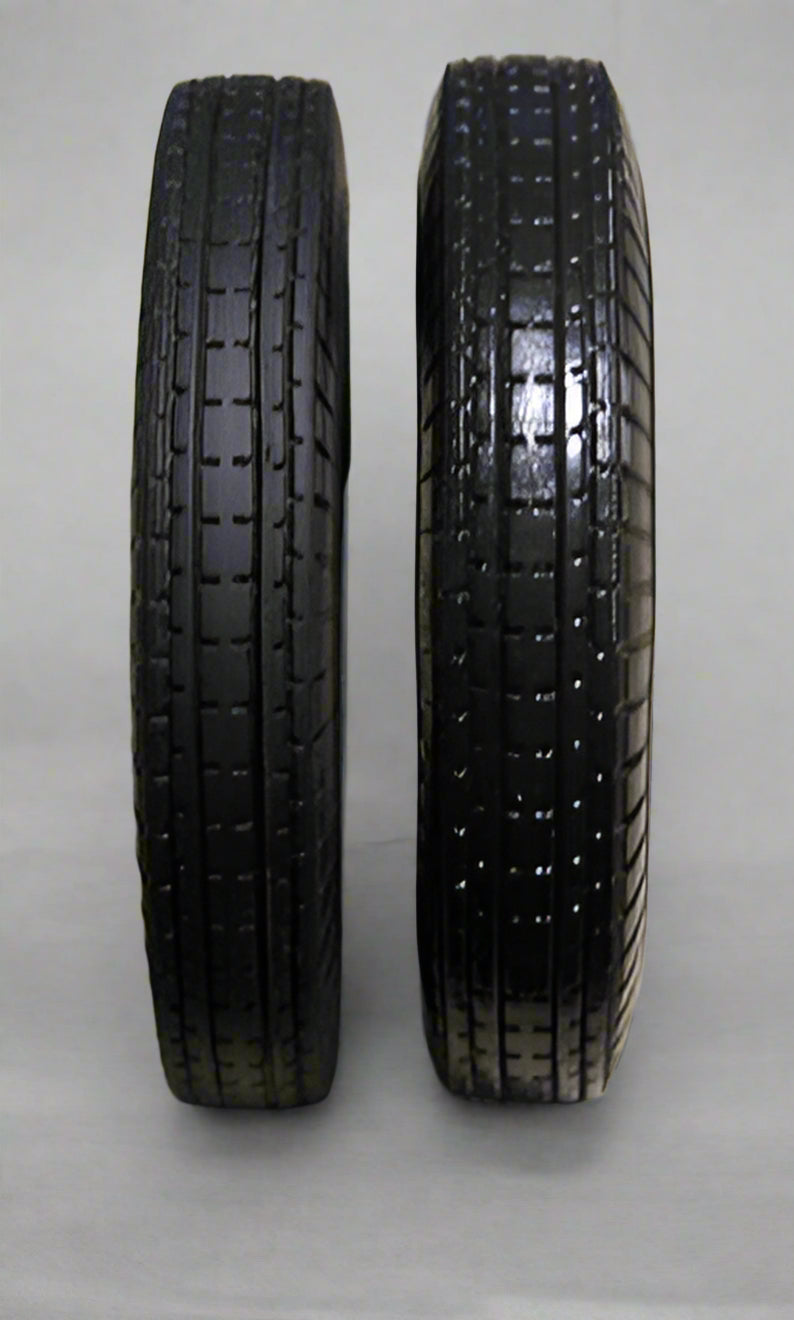 Rolls-Royce Replacement Tire - R035